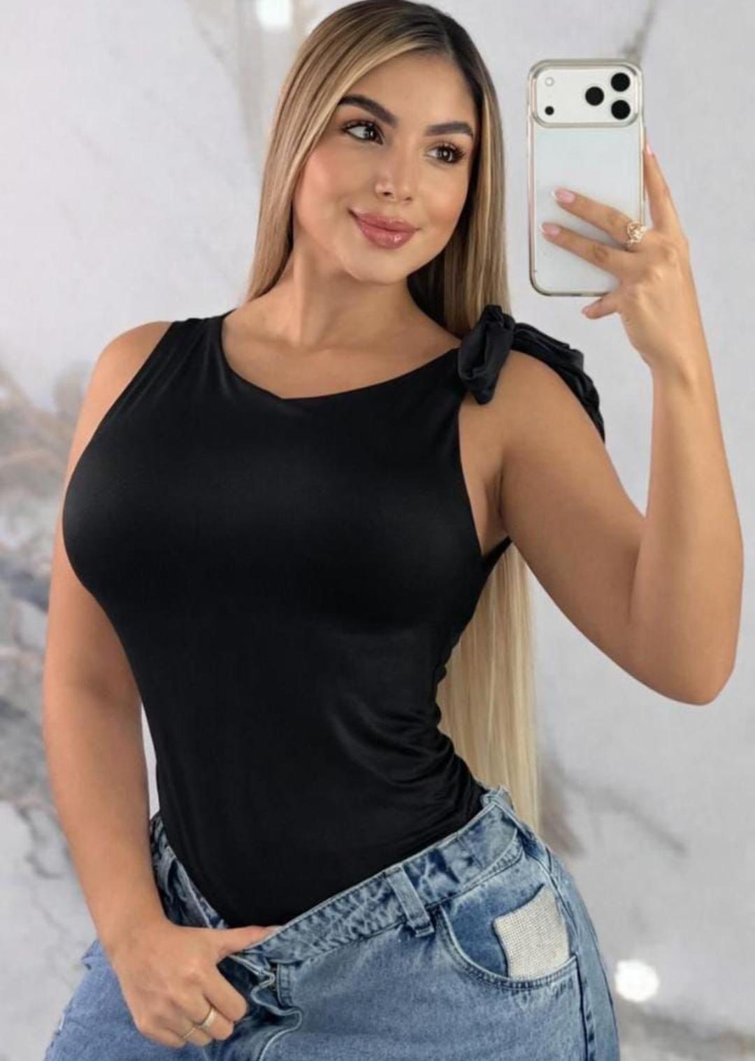 Hermoso body disponible
